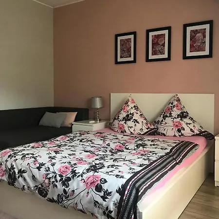 Sewana Goscinne I Letniskowe Mikołajki