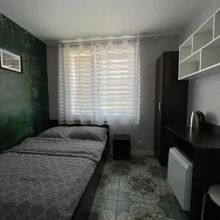 Sewana Goscinne I Letniskowe *