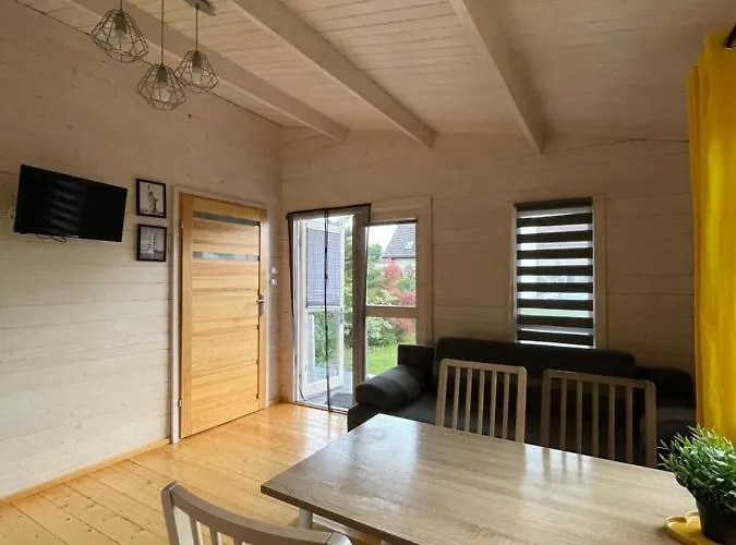 Sewana Goscinne I Letniskowe *